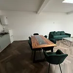 Zaanzen Retreat 酒店 Assendelft