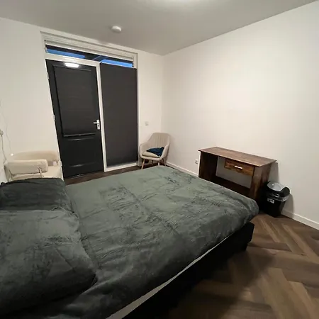 Zaanzen Retreat