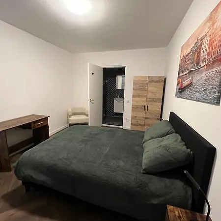 Zaanzen Retreat